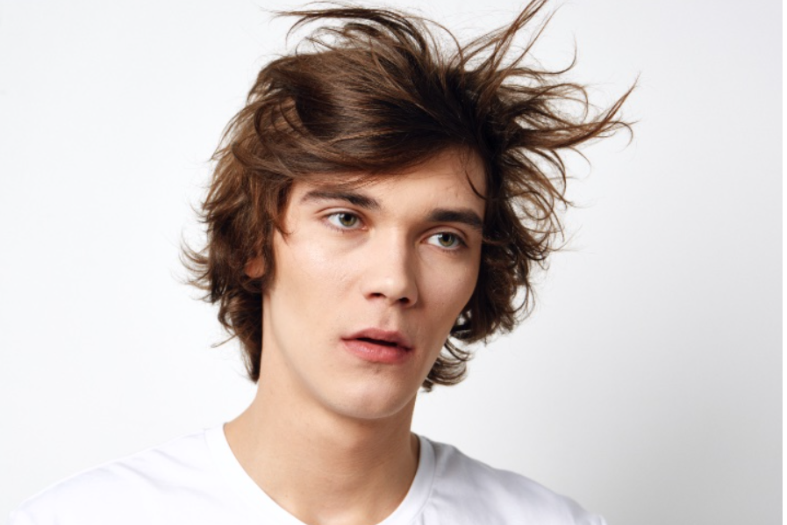 The Fringe Cut (Textured or Straight)