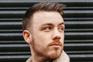 What Men’s Hairstyle Brings Hair to the Front