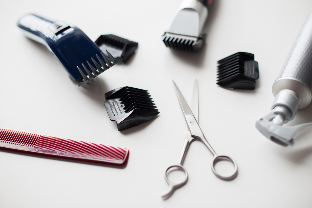 beard trimmer scissors comb oil