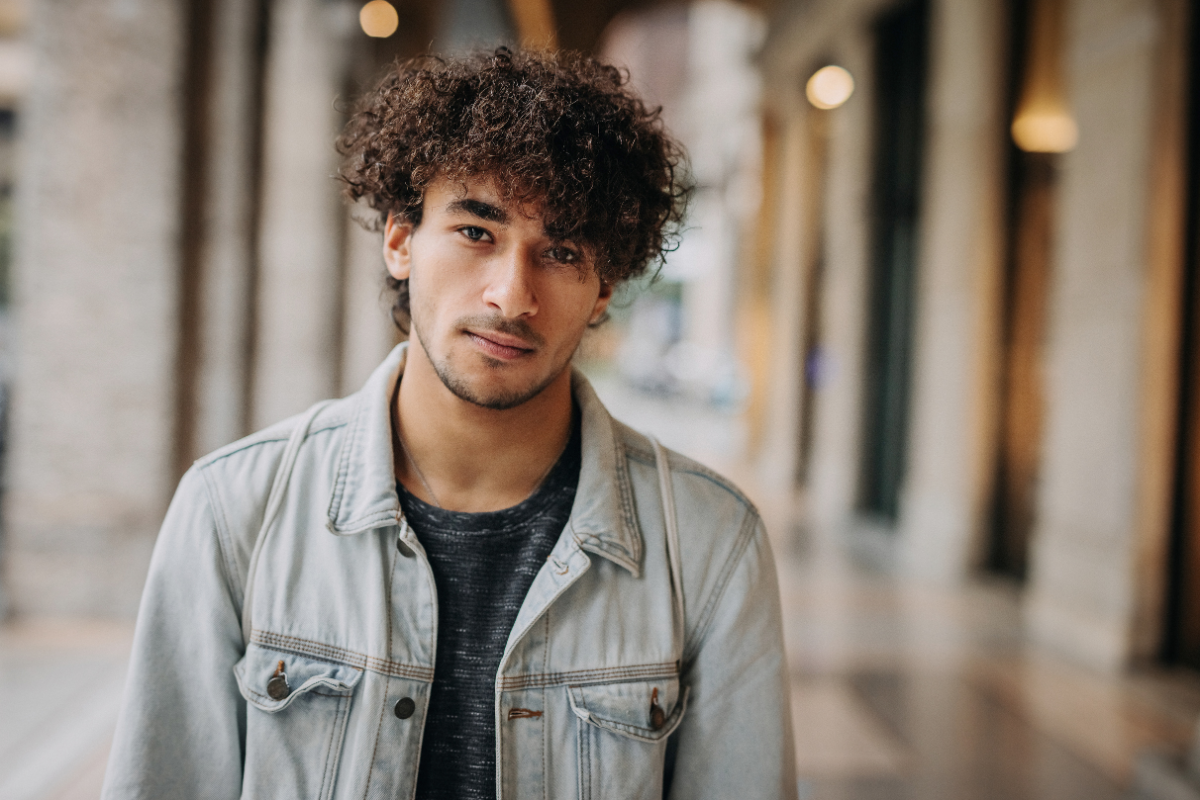 Best Hair Products for Men’s Long Hairstyles: From Hold to Shine