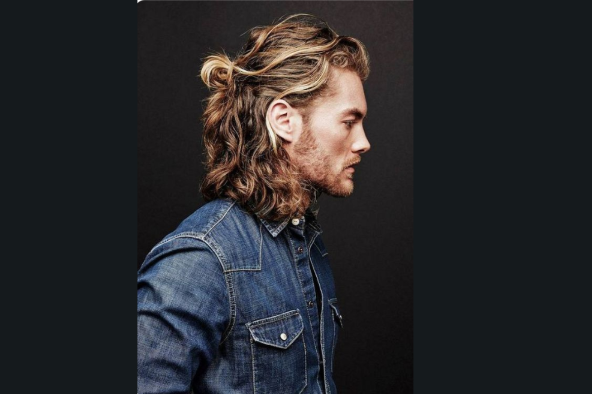 Half-Up, Half-Down Style