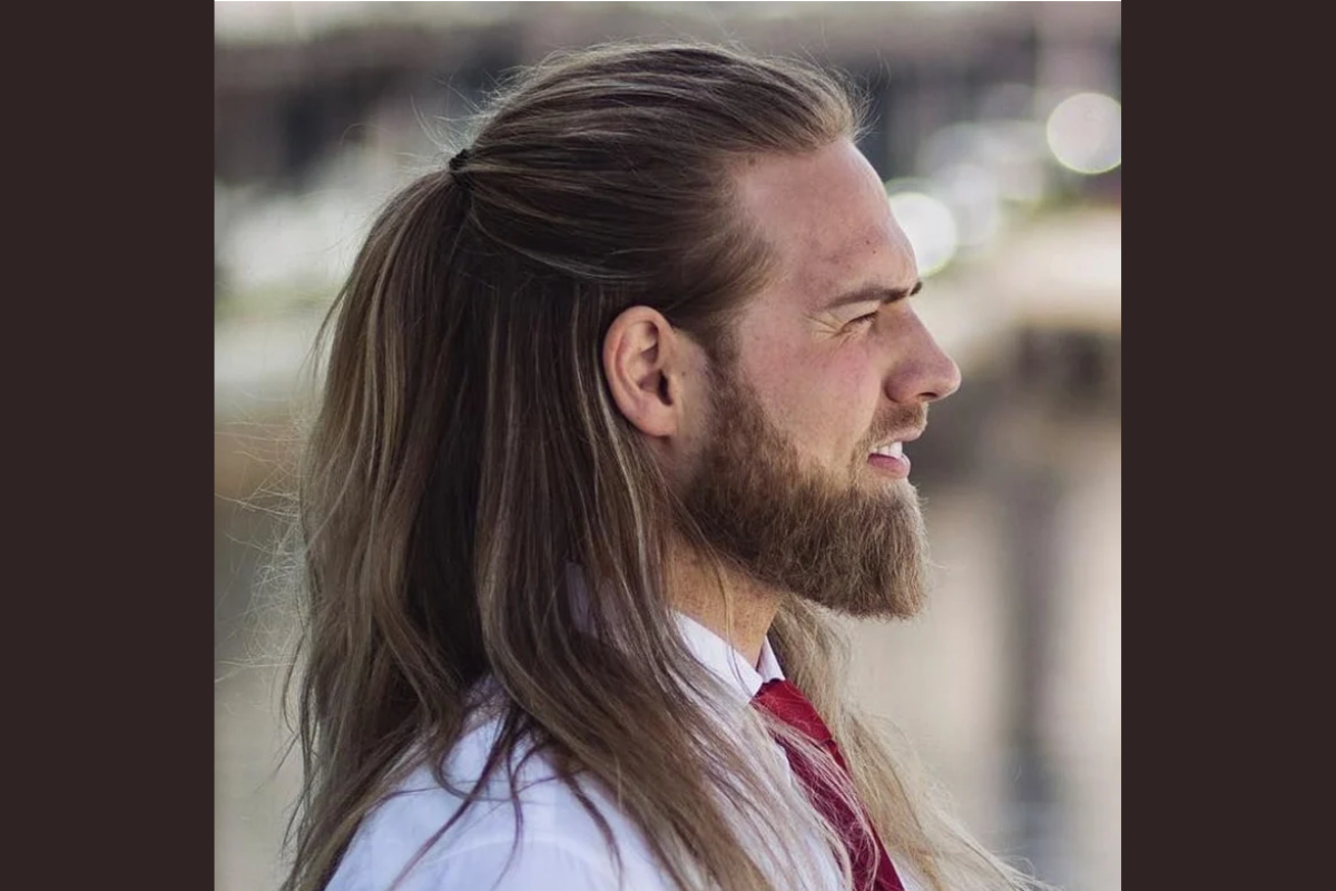 The Half-Up, Half-Down Look