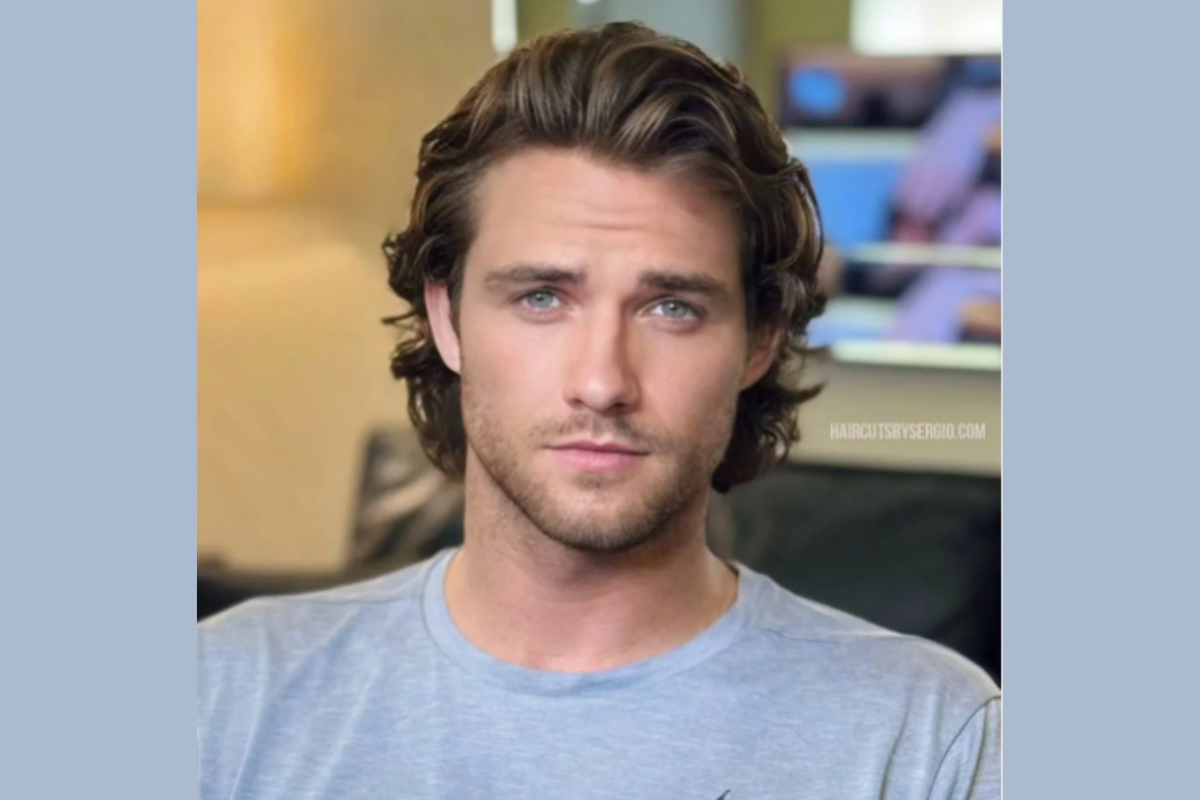 The Surfer Waves Look