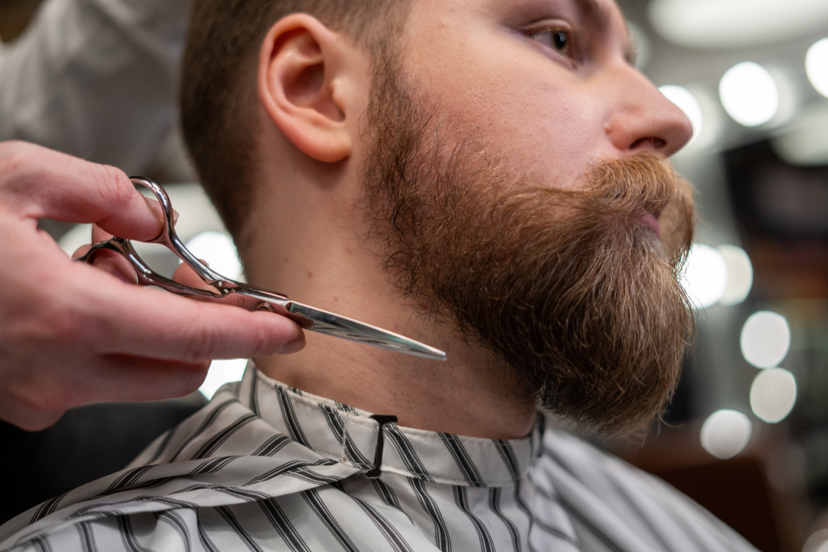 close-up beard line
